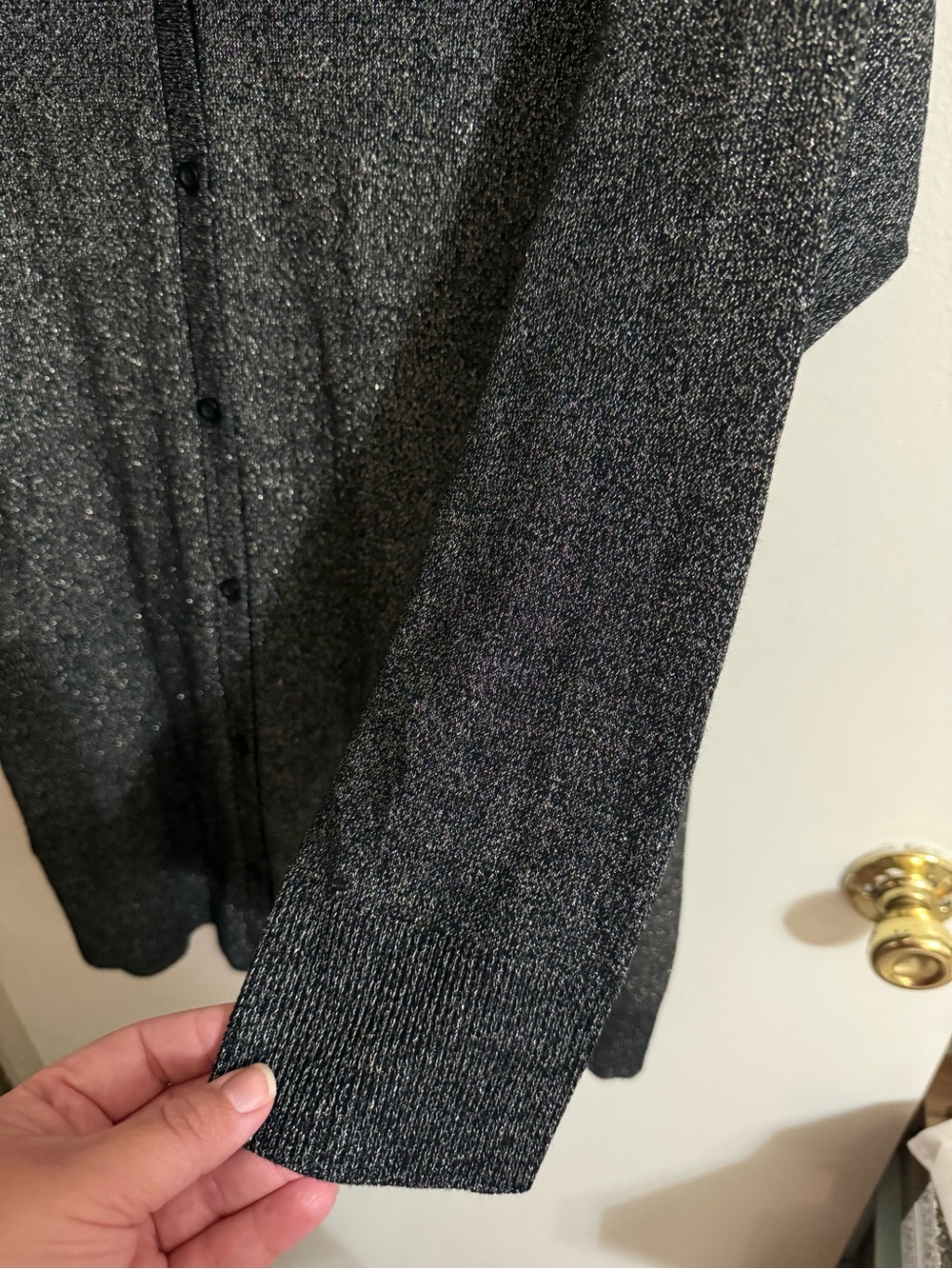 Torrid - Gold Sparkle Charcoal Gray Long V-Neck Button Cardigan - Picture 3 of 4